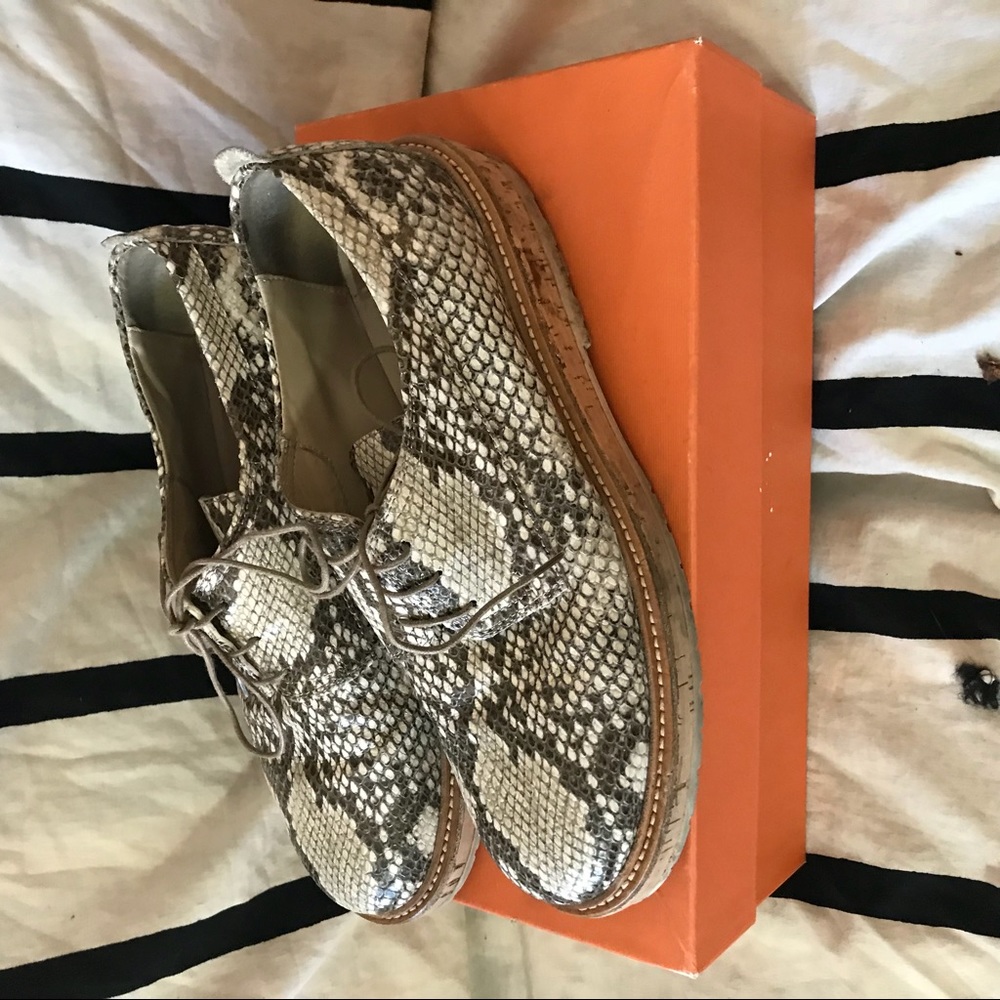 AGL snakeskin leather oxford loafers size 8.5